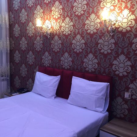 Baku Gardens Hotel Bagian luar foto