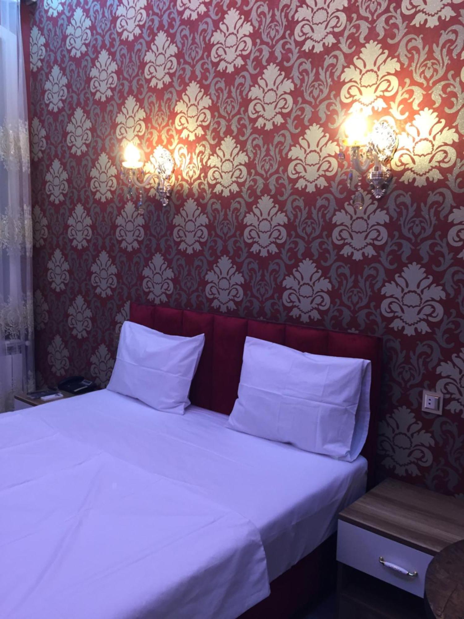 Baku Gardens Hotel Bagian luar foto